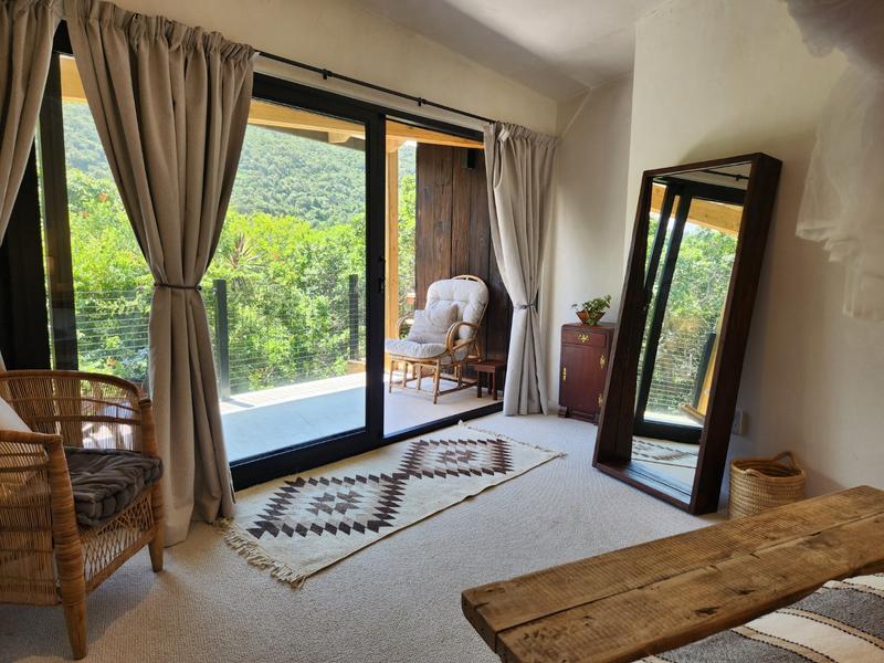 To Let 4 Bedroom Property for Rent in Keurboomstrand Western Cape